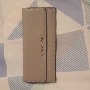 Michael Kors Slim Wallet